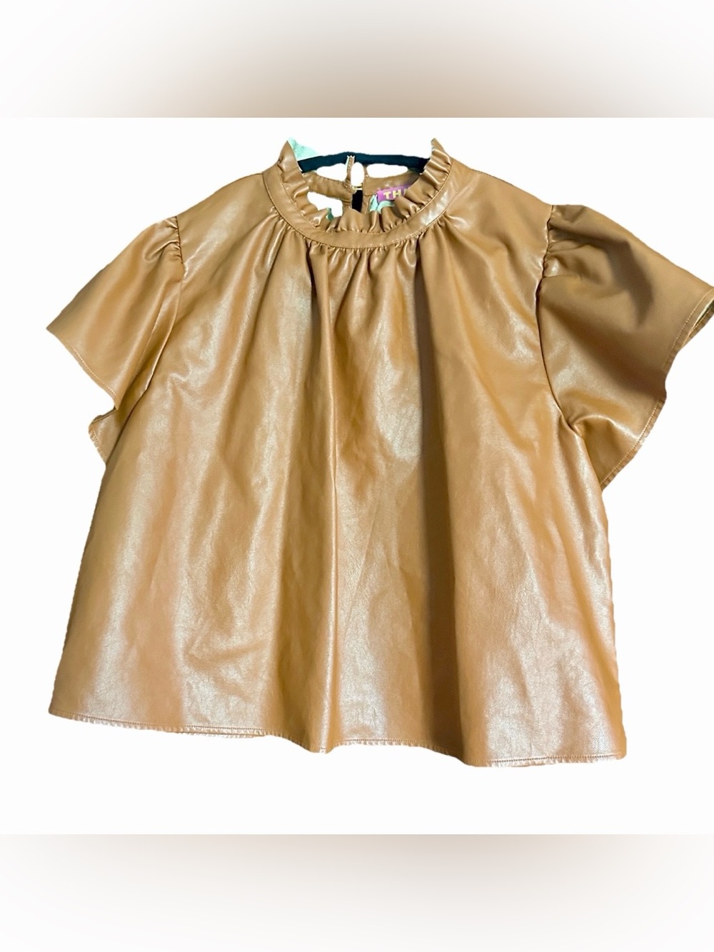 THML Faux Leather Ruffle Neck
Flutter Sleeve Swing Top Caramel Tan Large